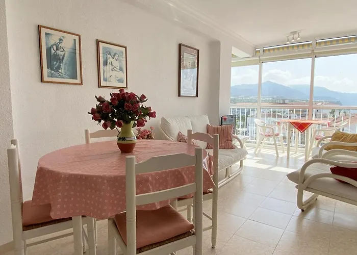 Coronado 73 Casasol * Nerja